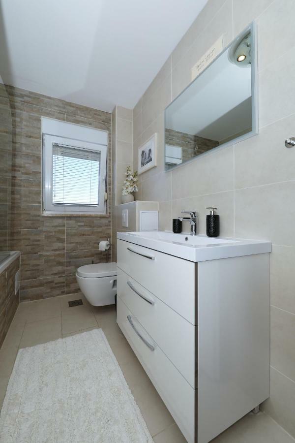 Luxury Apartman Rita, Center Zadar Zewnętrze zdjęcie